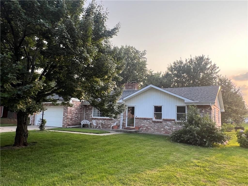 5802 Steven Drive — photo 2
