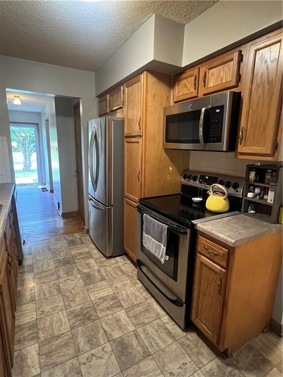 5802 Steven Drive — photo 14
