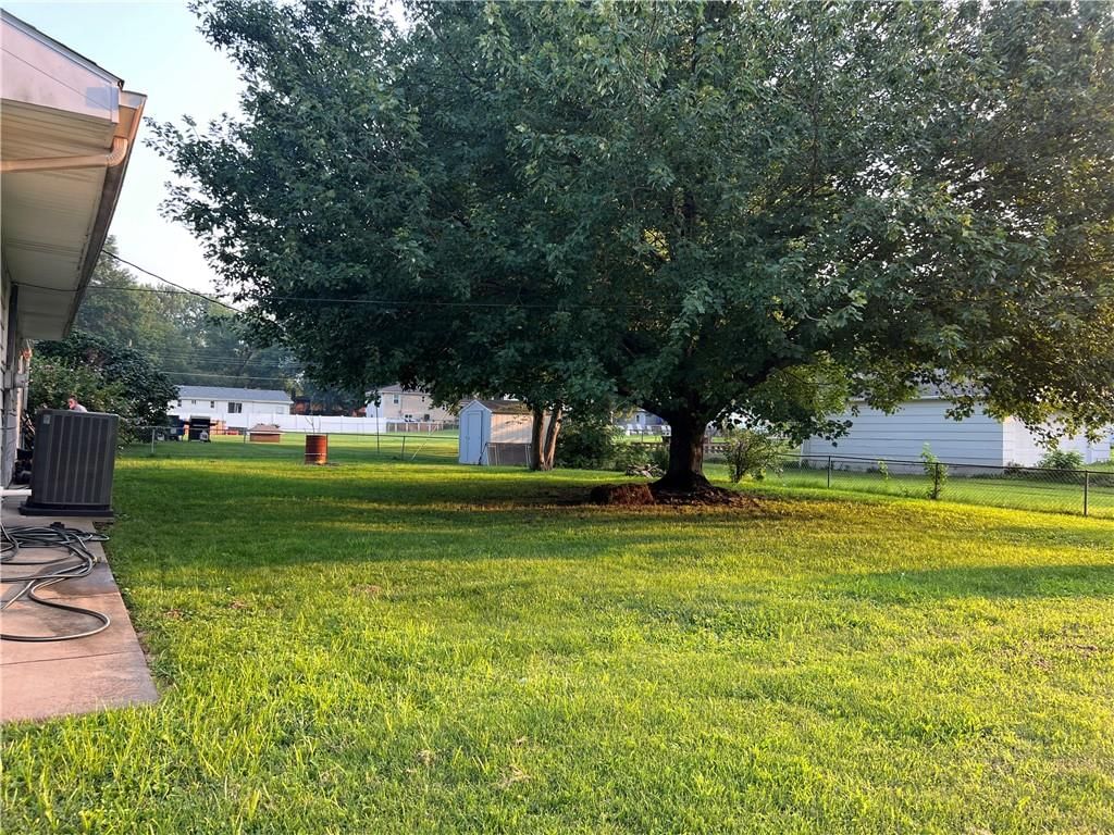 5802 Steven Drive — photo 38