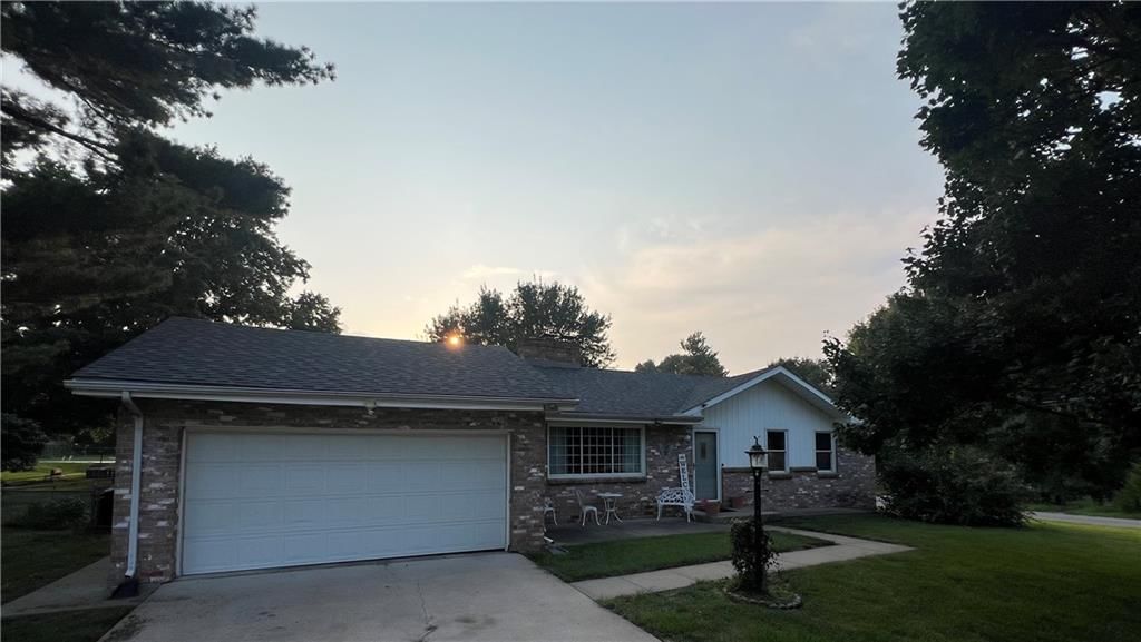 5802 Steven Drive — photo 41
