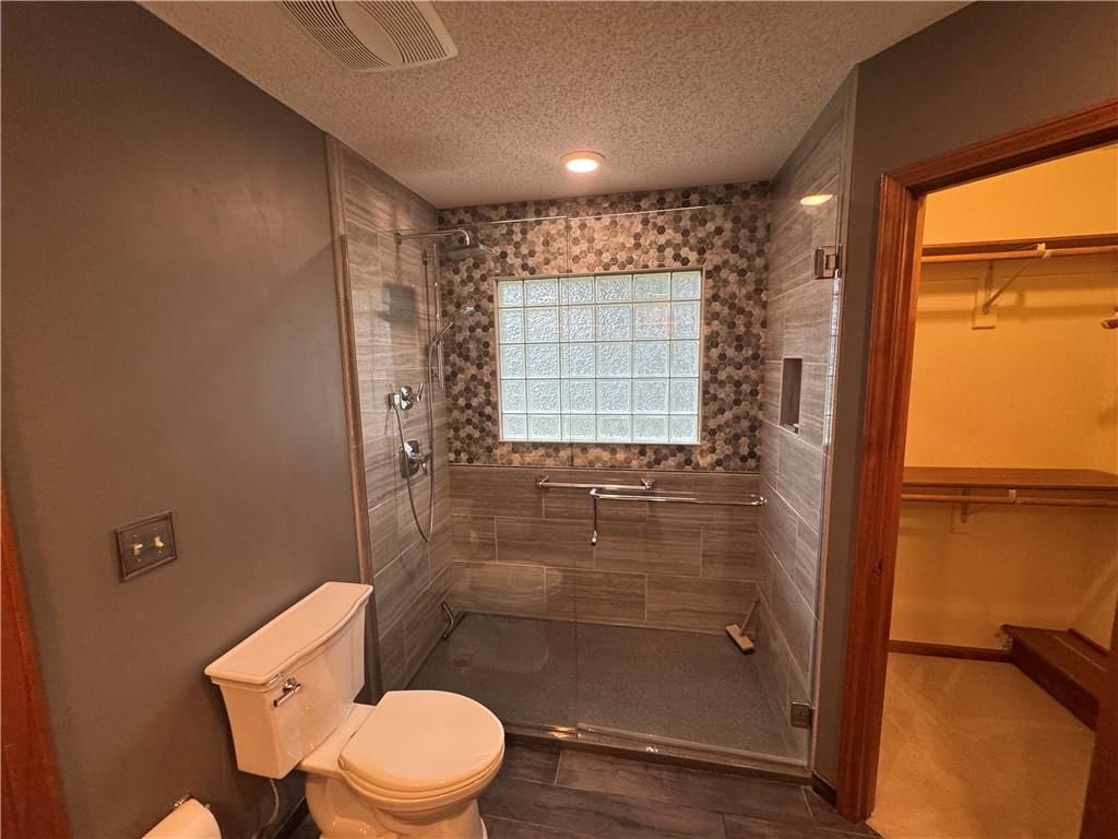 4401 NW 65th Court — photo 19