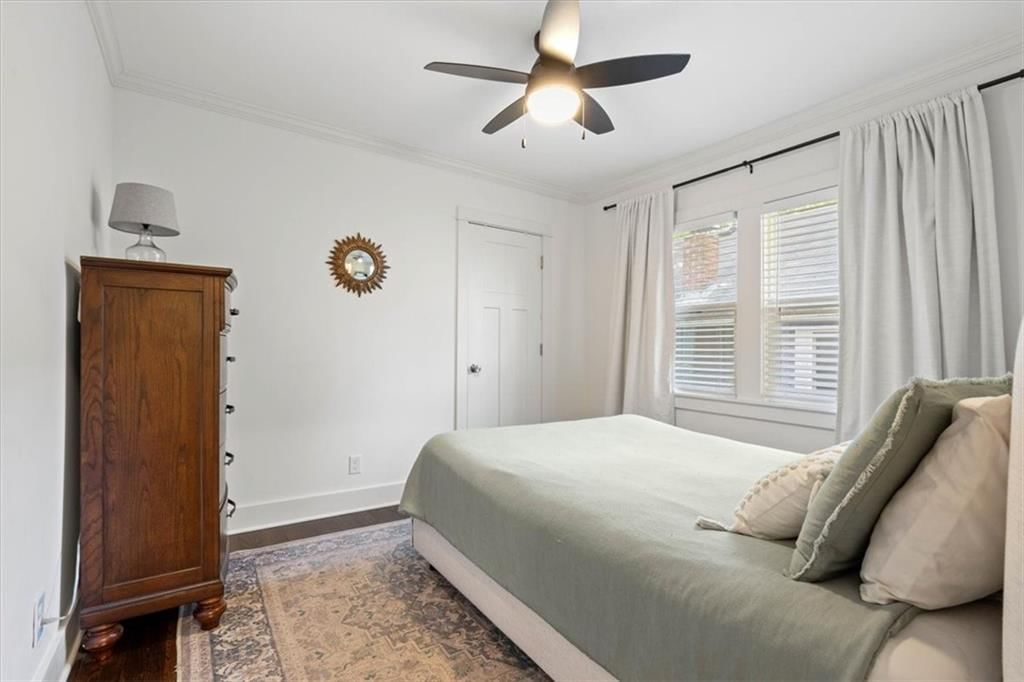 6010 Locust Street — photo 17