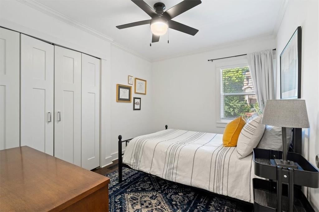 6010 Locust Street — photo 20