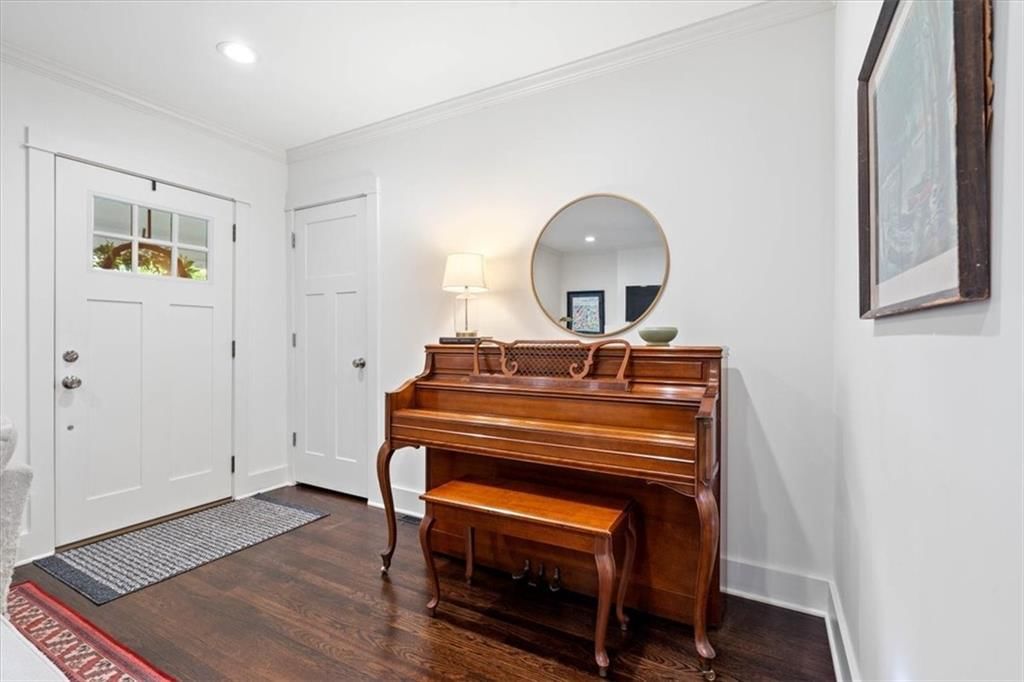 6010 Locust Street — photo 5