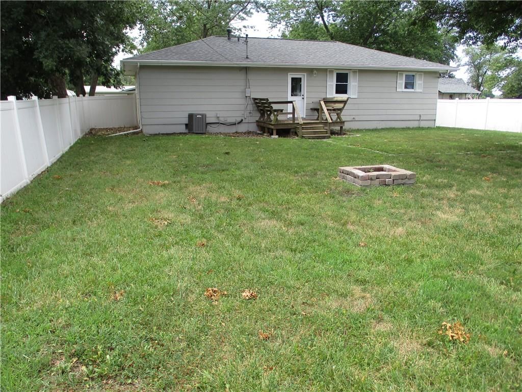 1520 Saint Lawrence Street — photo 2