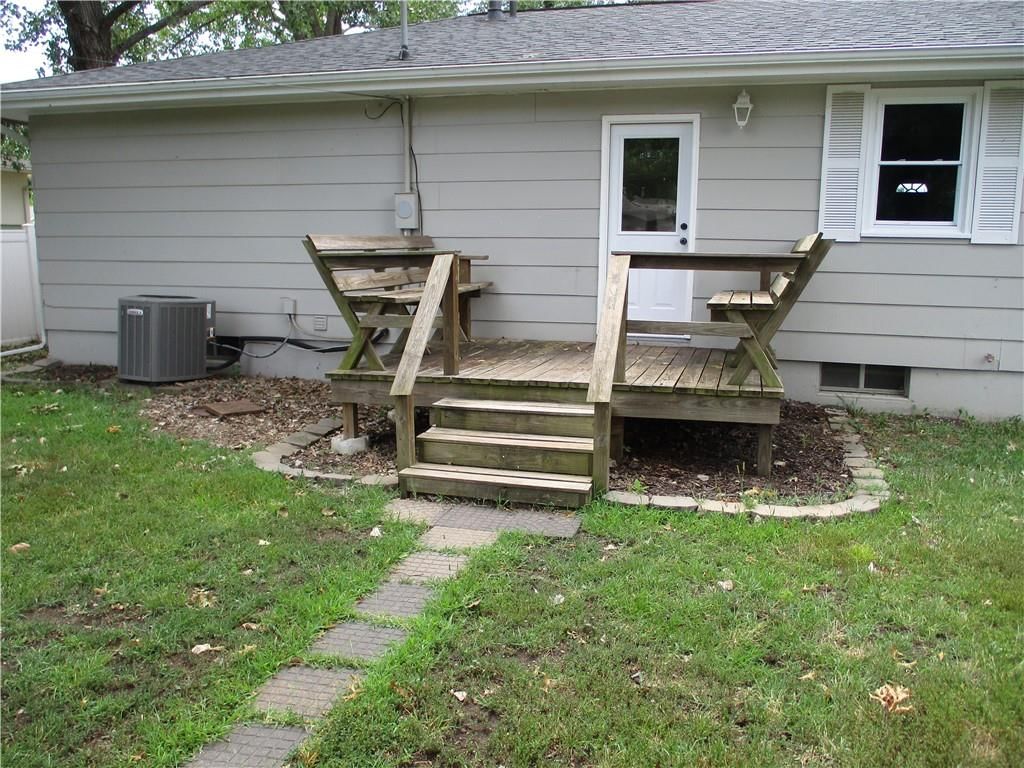 1520 Saint Lawrence Street — photo 3