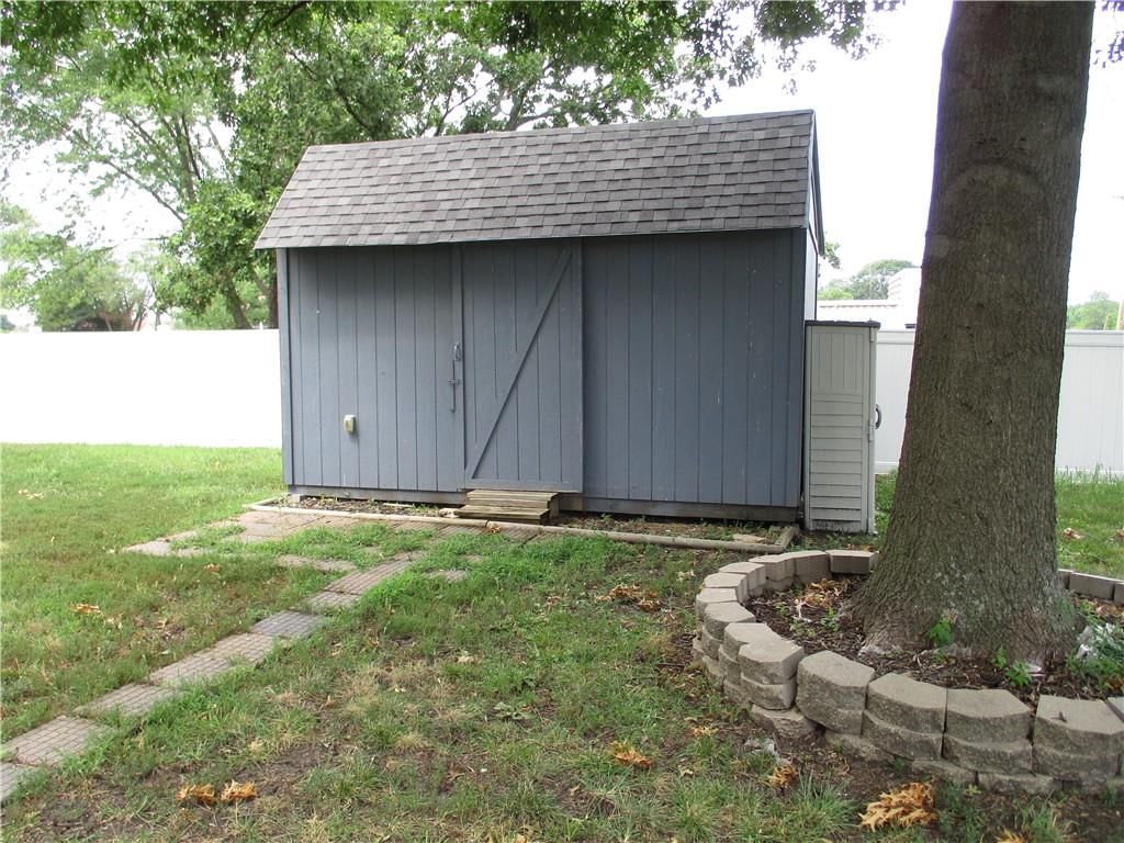 1520 Saint Lawrence Street — photo 4