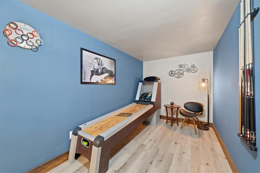 10270 Edgehill Drive — photo 19