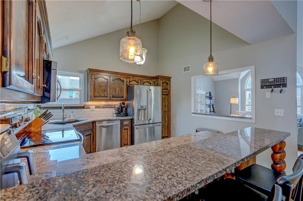 428 SE Ashton Drive — photo 11