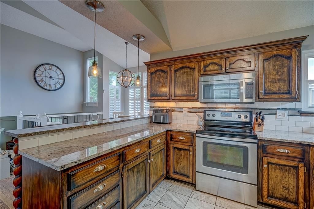 428 SE Ashton Drive — photo 16