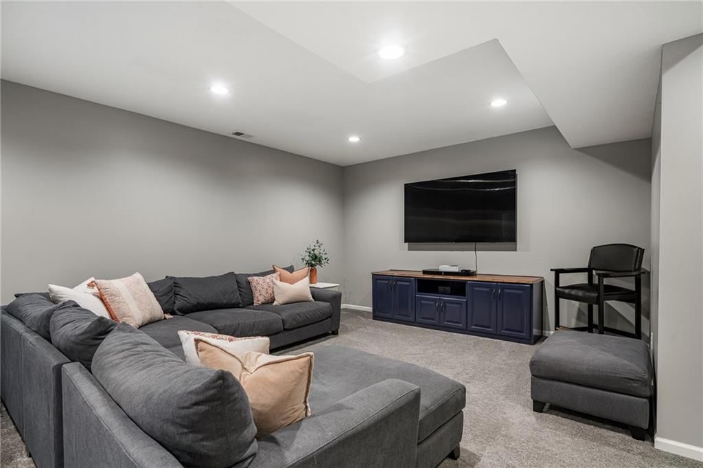 2297 W Park Street — photo 32