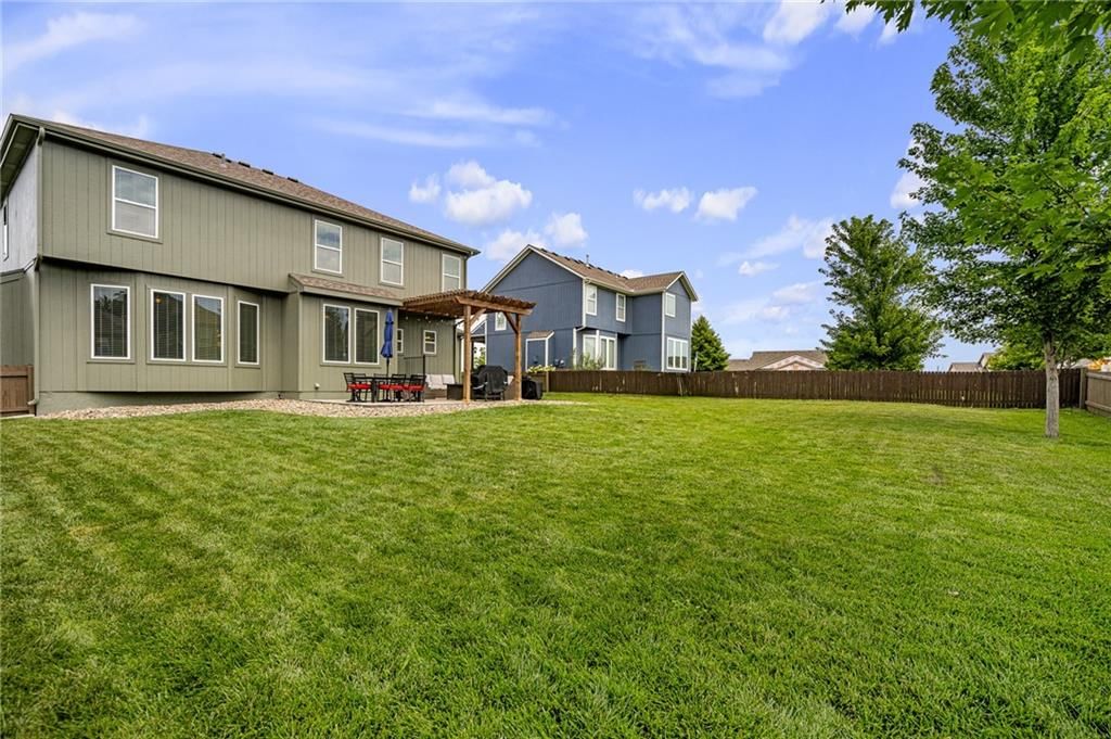 2297 W Park Street — photo 43