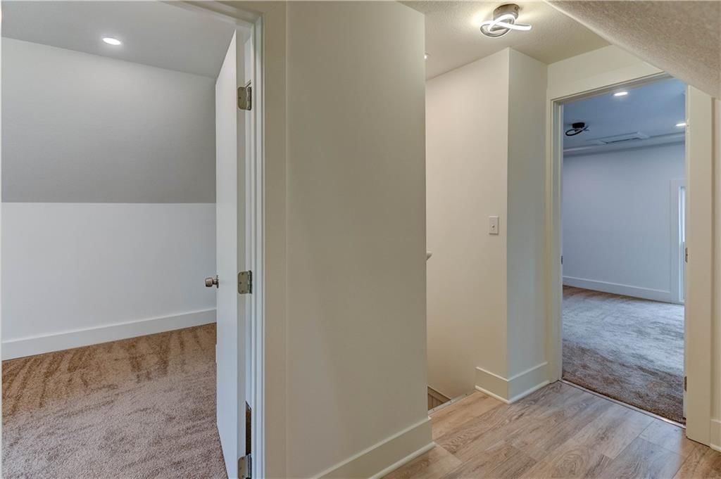 208 Osage Street — photo 25