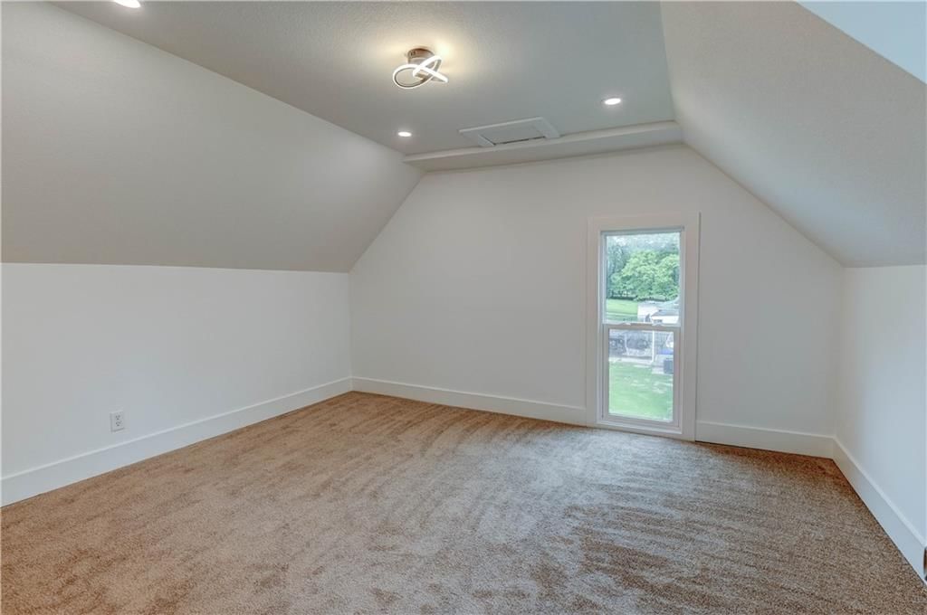 208 Osage Street — photo 29