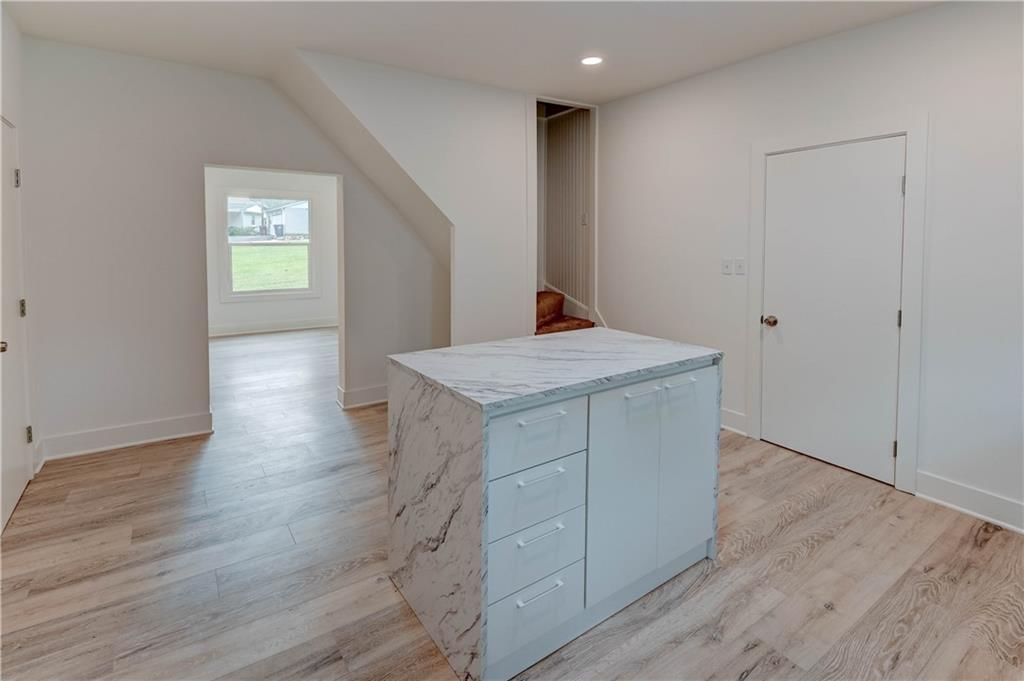 208 Osage Street — photo 4