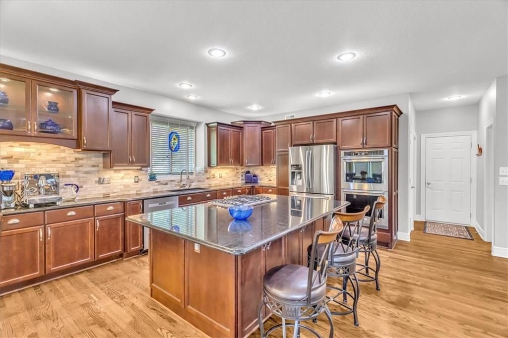 12810 Oakmont Drive — photo 14