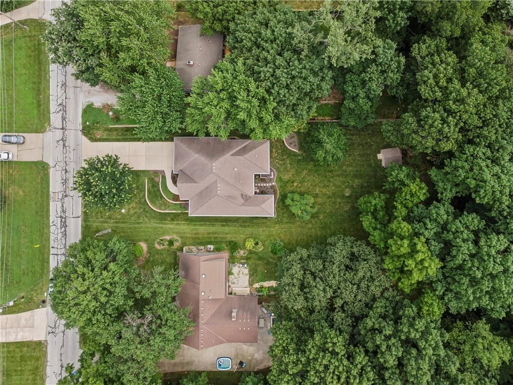 7909 NW Eastside Drive — photo 43