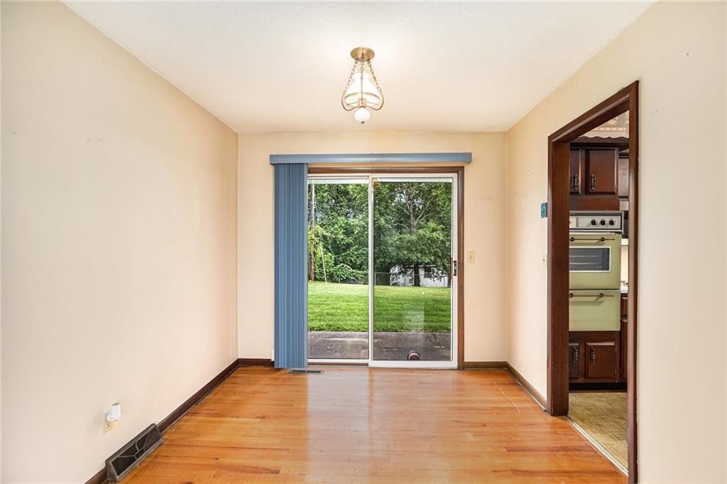 1405 Carrol Drive — photo 5
