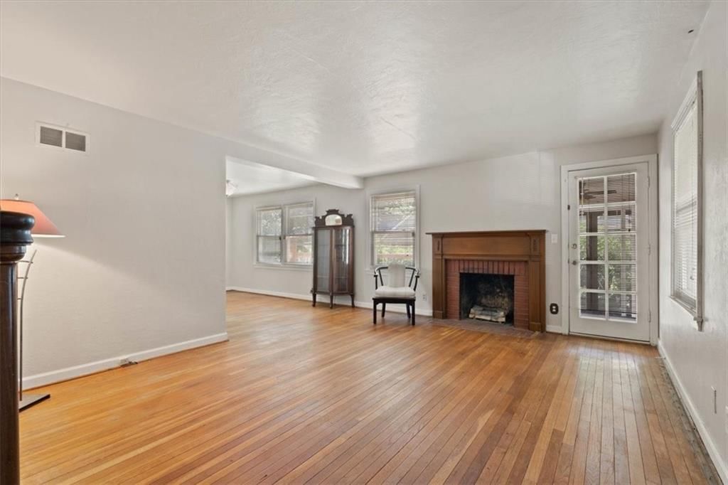 6551 Holmes Road — photo 4