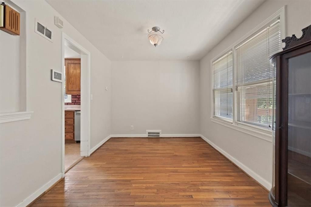 6551 Holmes Road — photo 7