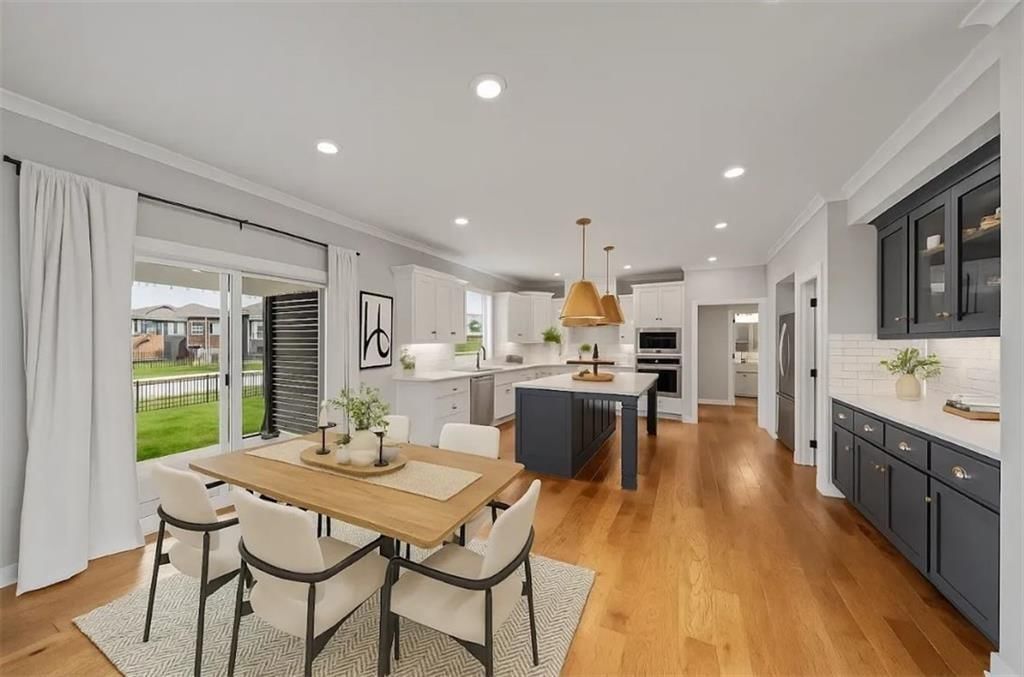 1709 SW Hightown Drive — photo 4