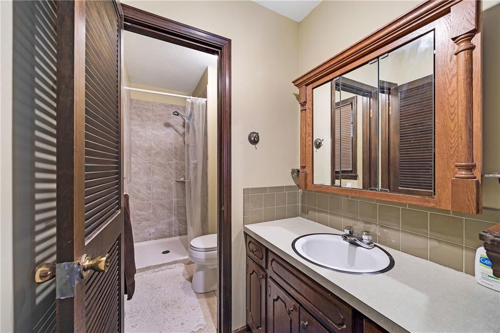 3830 S SUMMIT RIDGE Drive — photo 16