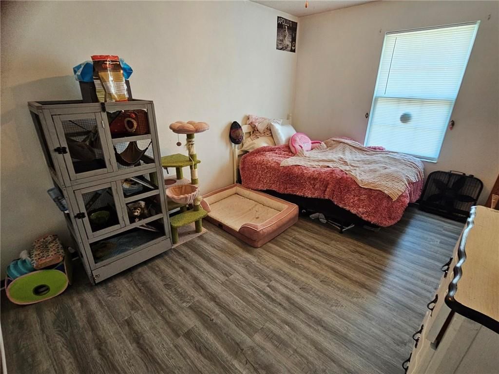 2202 Roma Lane — photo 13