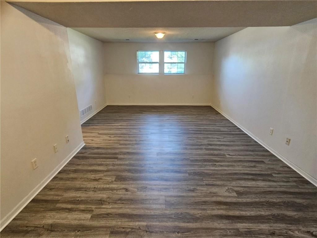 2202 Roma Lane — photo 16