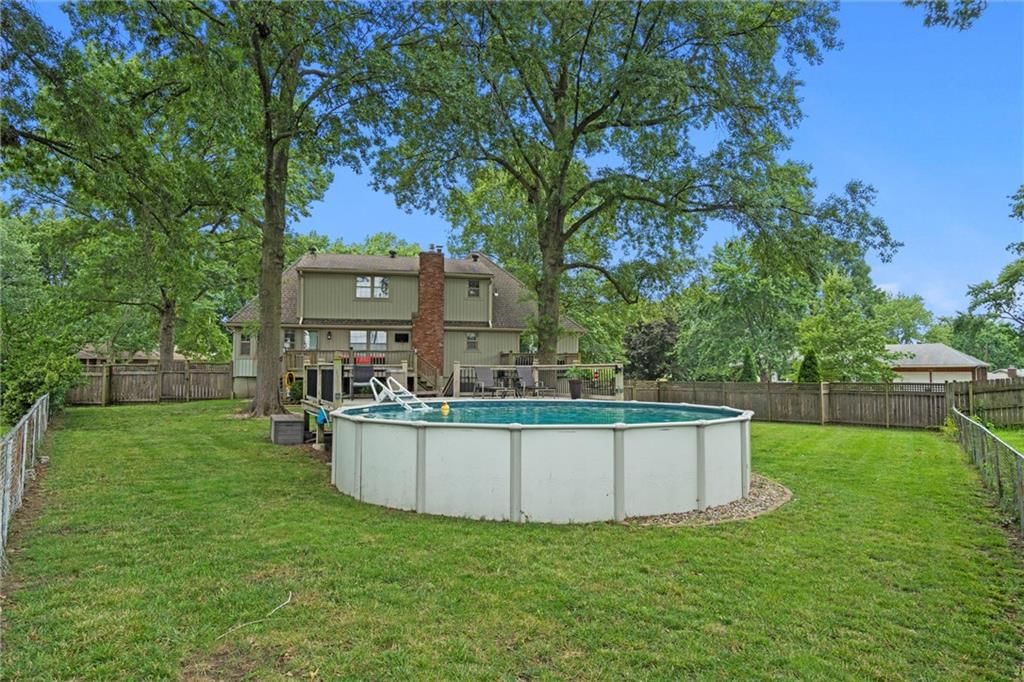 205 NW Shamrock Avenue — photo 35