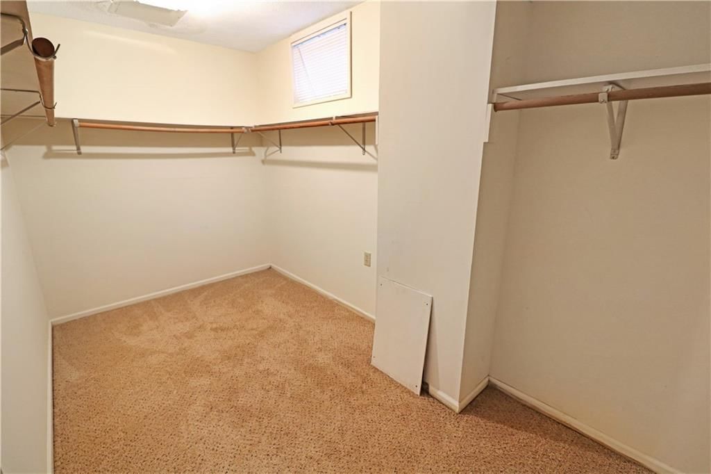 712 E Market Street — photo 60