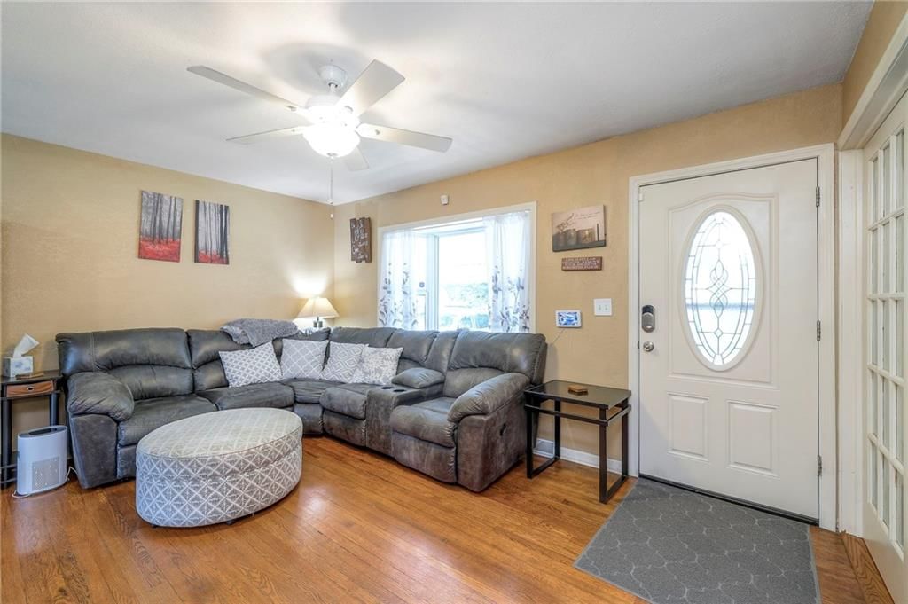 704 Pawnee Lane — photo 4