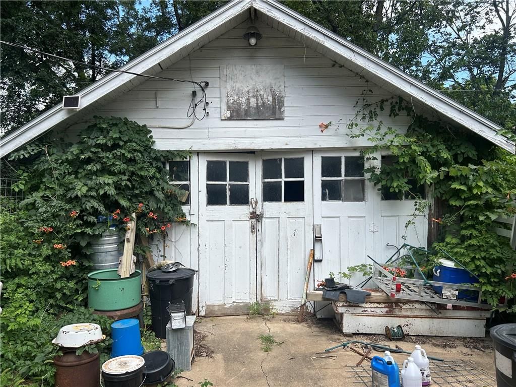 708 E Birch Street — photo 2