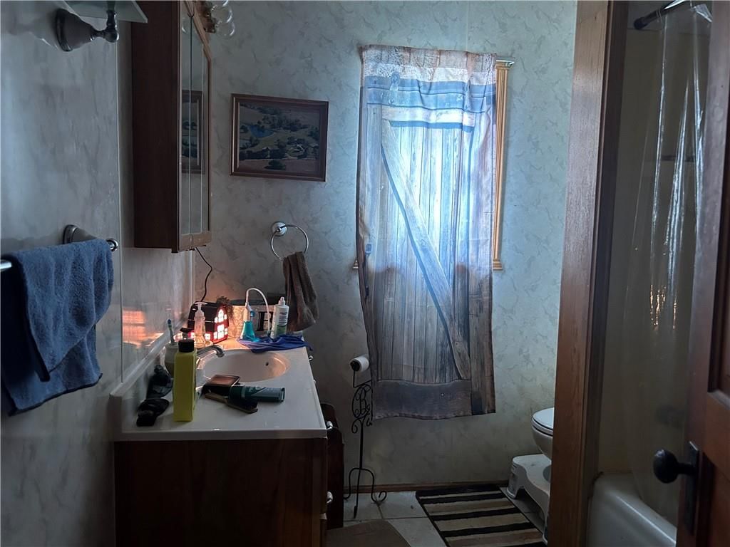 708 E Birch Street — photo 20