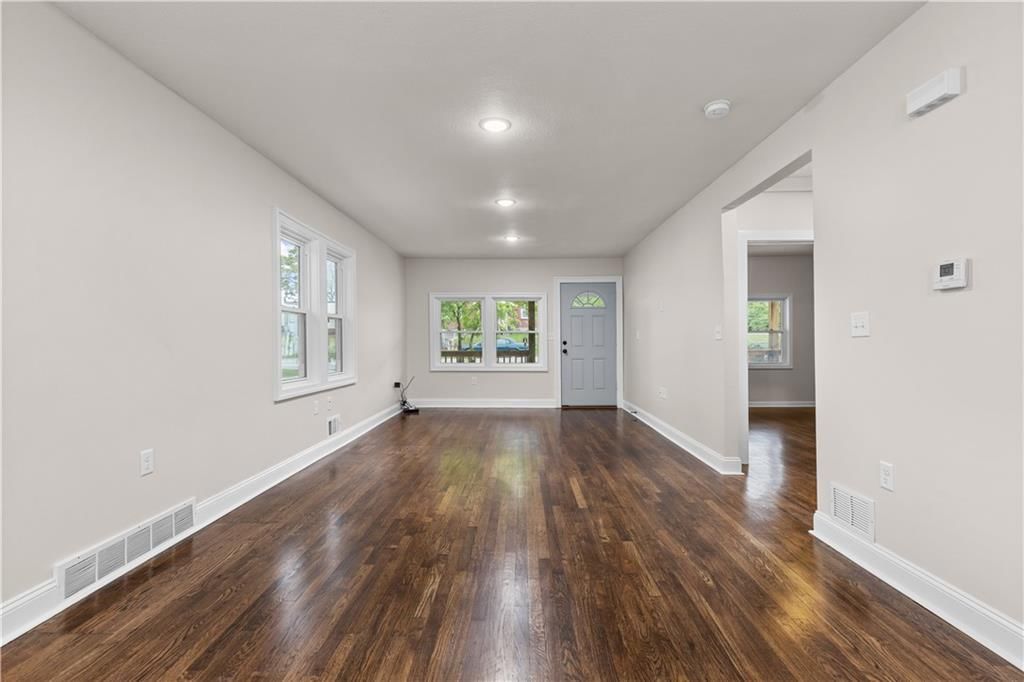 3107 N 34th Street — photo 2