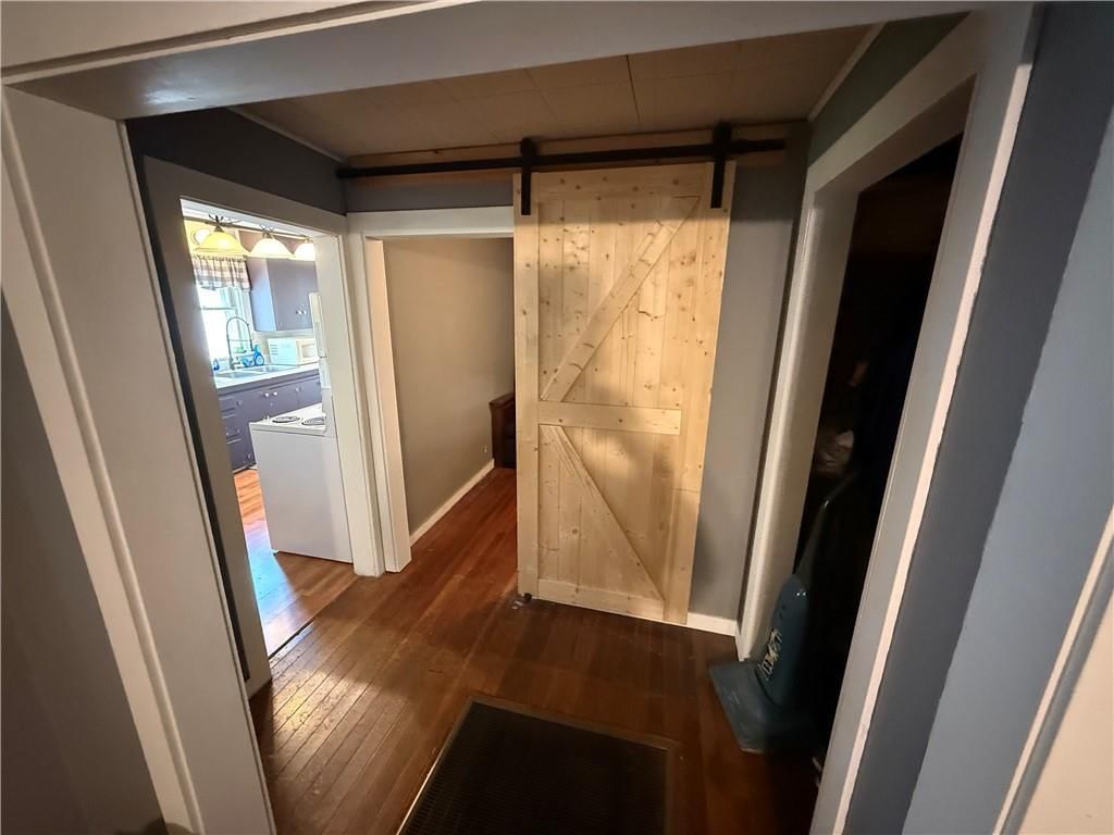 324 Plum Street — photo 13