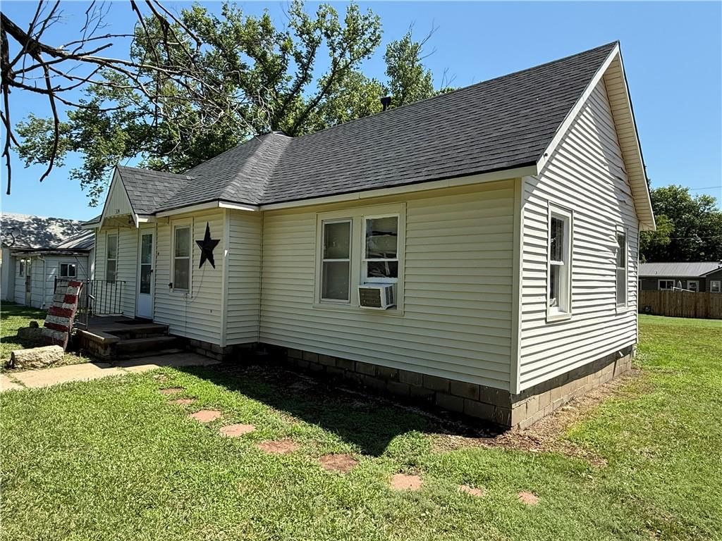 324 Plum Street — photo 17
