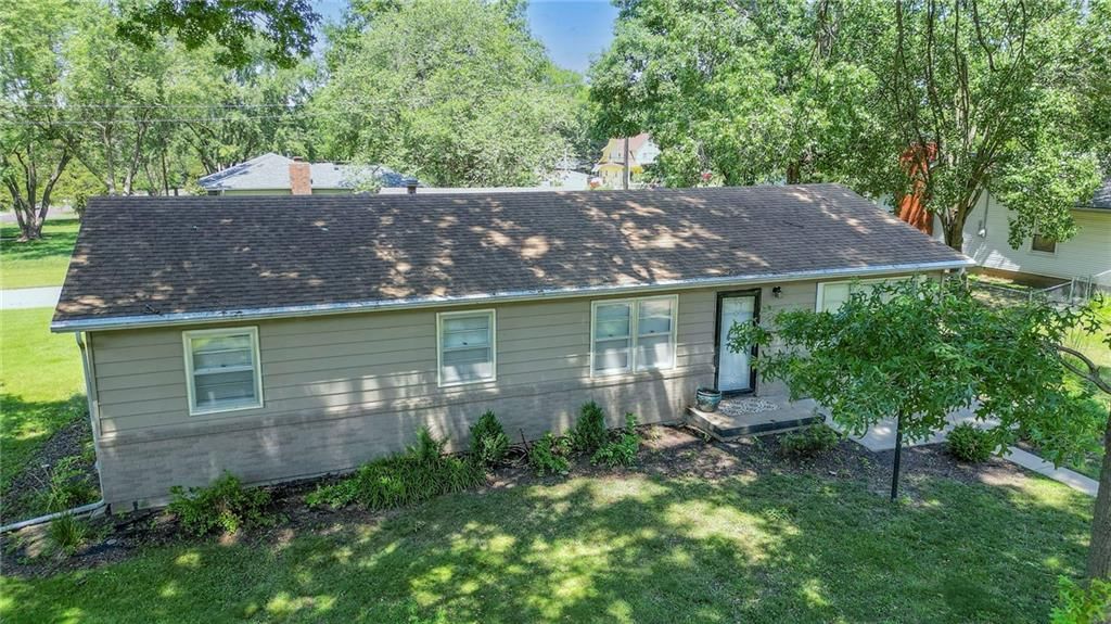 608 W Hale Street — photo 47