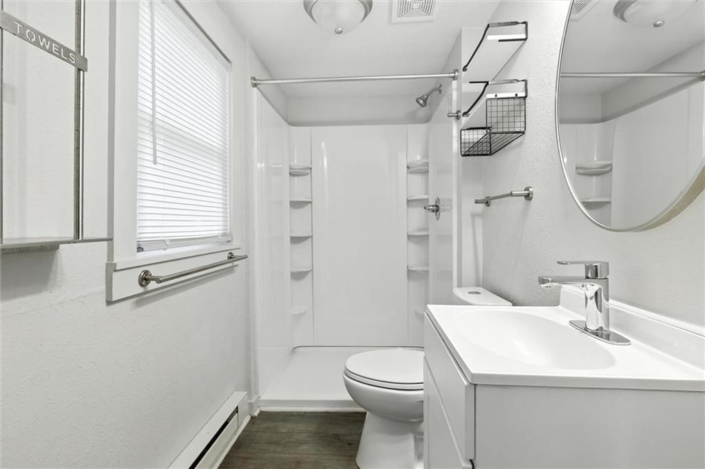 502 Russell Street — photo 17