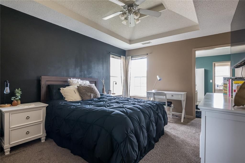 8008 NE Elmwood Avenue — photo 22