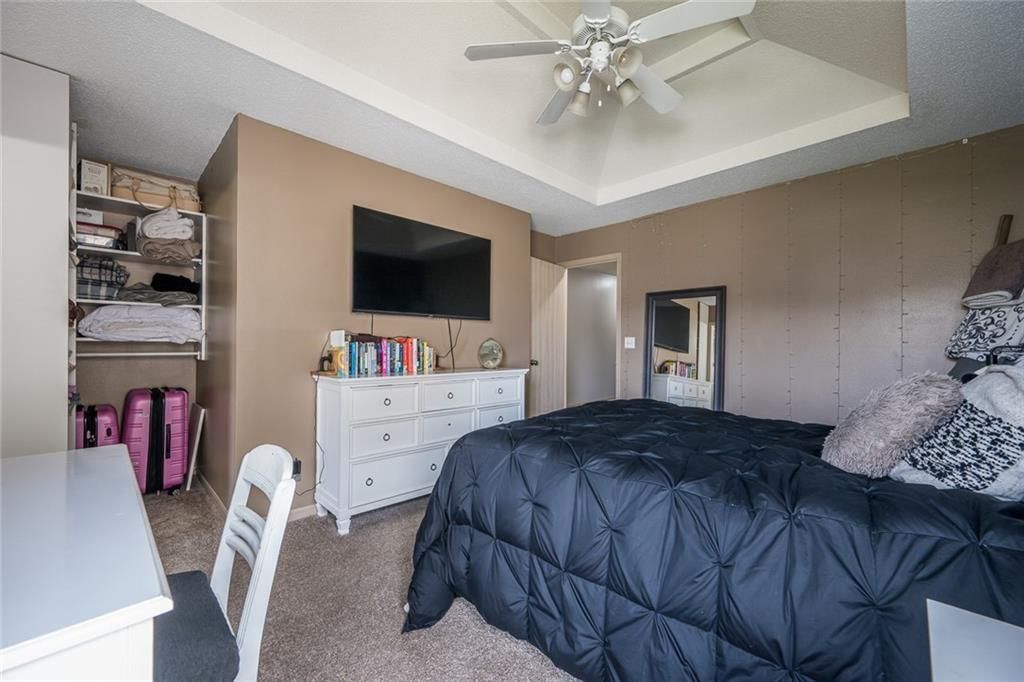 8008 NE Elmwood Avenue — photo 24