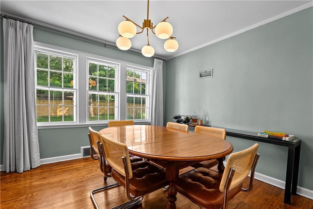 2508 W 47th Terrace — photo 11