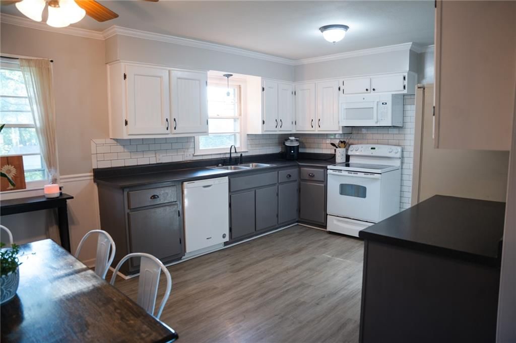 604 N Lake Avenue — photo 5