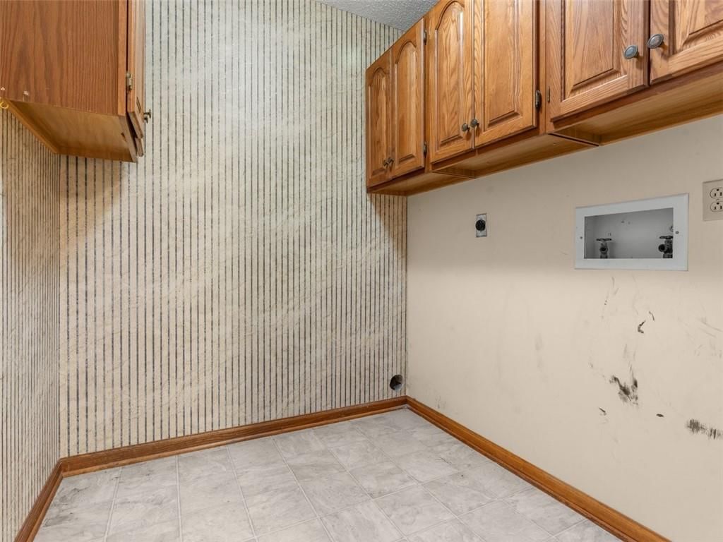 1518 N 42nd Terrace — photo 12