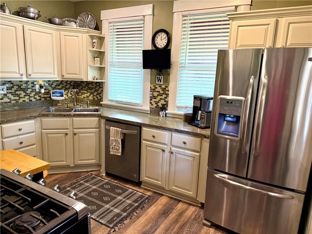 2723 Monterey Street — photo 19