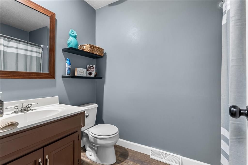 1208 Piccadilly Street — photo 15