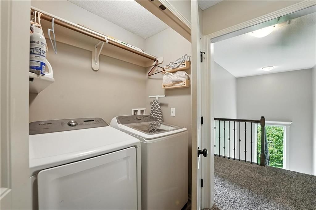 817 Highbush Place — photo 16