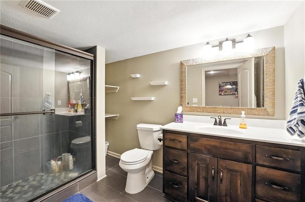 817 Highbush Place — photo 25