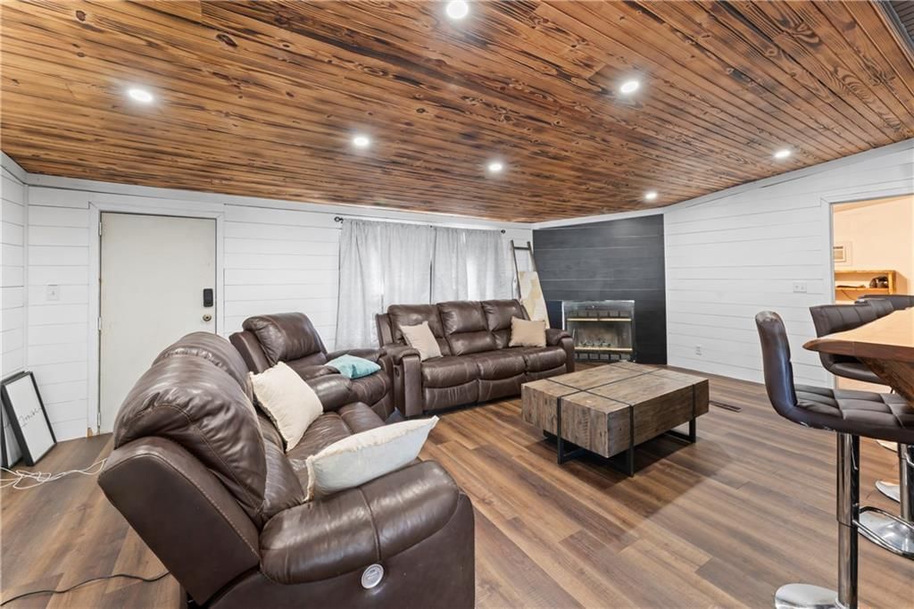 9756 W 399 Street — photo 16