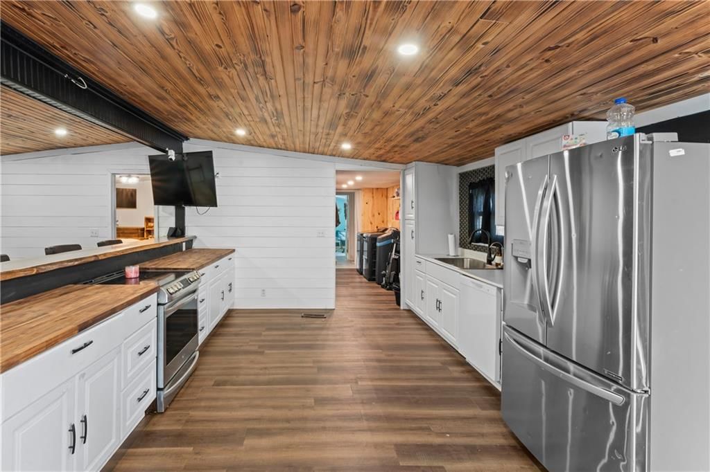 9756 W 399 Street — photo 24