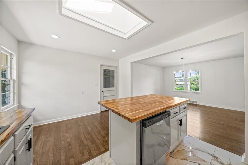 6224 Arcadia Avenue — photo 11